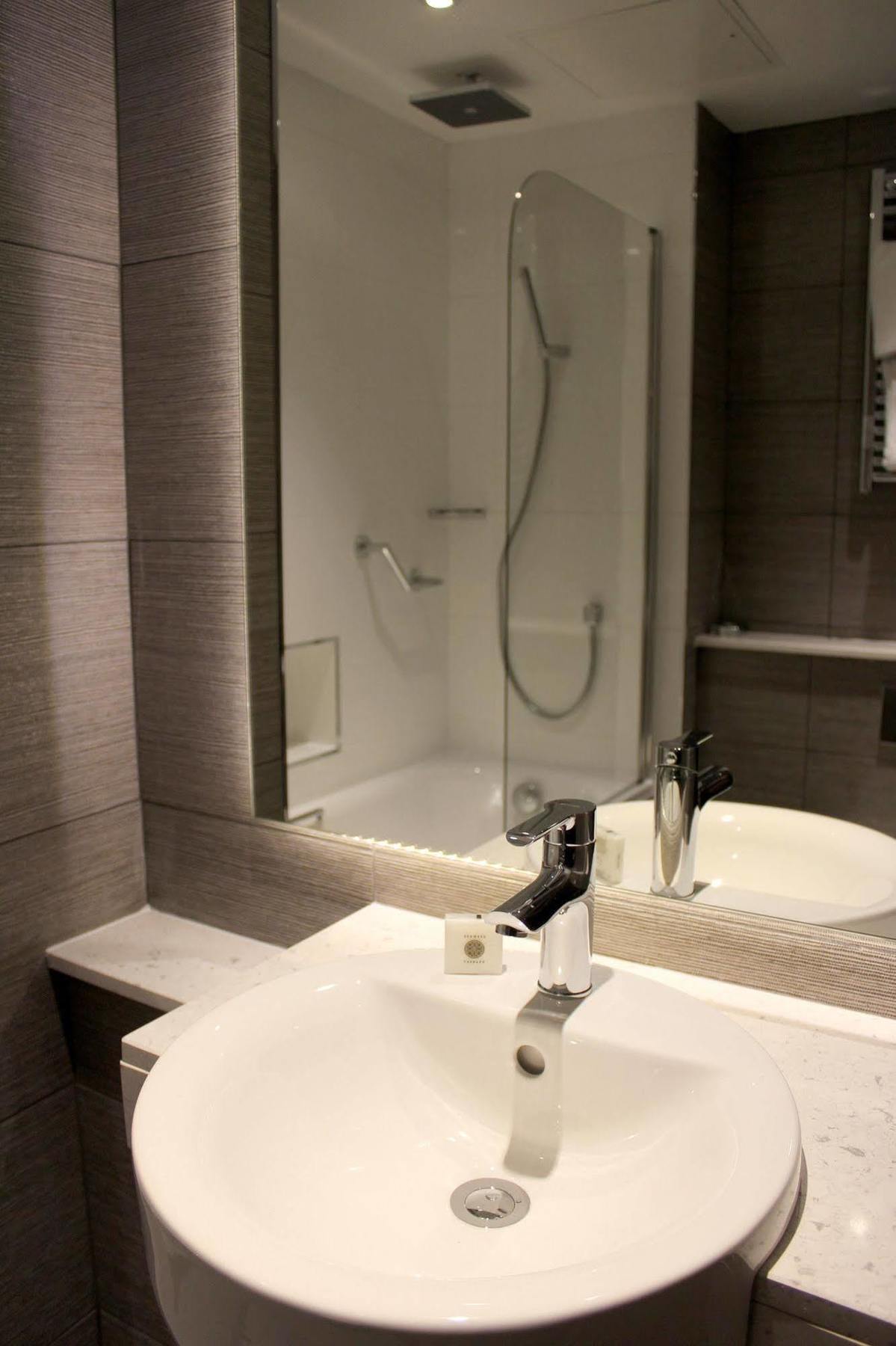 91 อพาร์ตโฮเต็ล เจสมอนด์ โรด Aparthotel นิวคาสเซิล อะพอน ไทน์ ภายนอก รูปภาพ