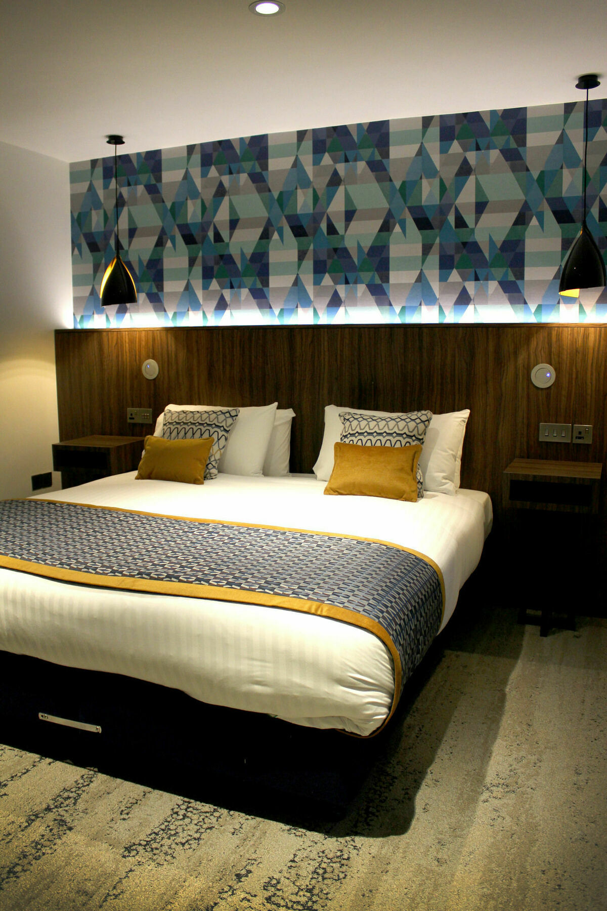 91 อพาร์ตโฮเต็ล เจสมอนด์ โรด Aparthotel นิวคาสเซิล อะพอน ไทน์ ภายนอก รูปภาพ